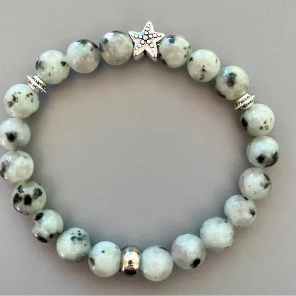 Kiwi Jasper Handcrafted Bead Bracelet - Picture 3 of 4